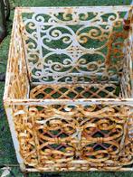 geweldig mooie gietijzeren "over" bloembak (brocante), Ophalen of Verzenden, Gebruikt