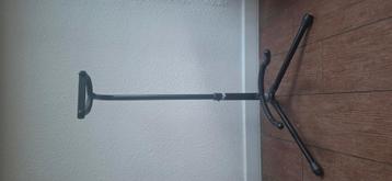 Gitaar standaard zwart beschikbaar voor biedingen