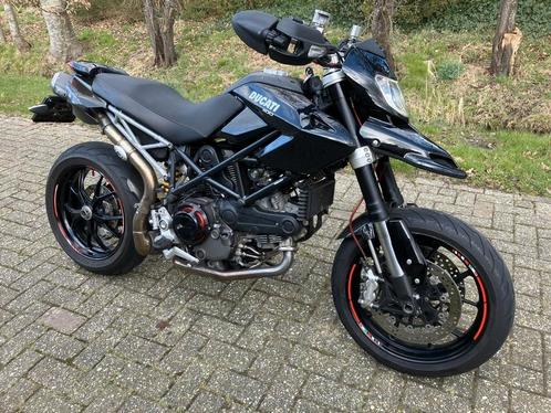 DUCATI HYPERMOTARD 1100 EVO 2011 zeer nette motor, Motoren, Motoren | Ducati, Bedrijf, SuperMoto, meer dan 35 kW, 2 cilinders