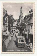 GRONINGEN A-STRAAT A-TOREN OUDE TROLLEYBUS NUMMER 4 FIETSERS, Ophalen of Verzenden, 1940 tot 1960, Gelopen, Groningen