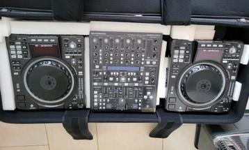 Denon SC2900 / Behringer DDM4000 DJ Set beschikbaar voor biedingen