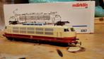 Märklin 3357 br 103 van de DB, Hobby en Vrije tijd, Modeltreinen | H0, Wisselstroom, Locomotief, Ophalen of Verzenden, Zo goed als nieuw