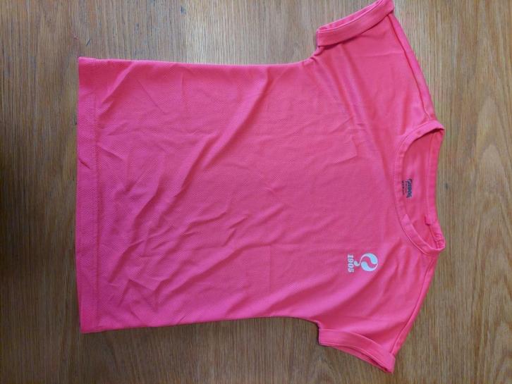 Sportshirt Q1905, 134-140, Kinderen en Baby's, Kinderkleding | Maat 134, Zo goed als nieuw, Meisje, Sport- of Zwemkleding, Ophalen of Verzenden