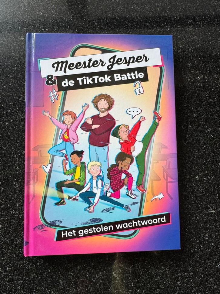 Jesper Hesseling - Meester Jesper & de TikTok Battle, Boeken, Kinderboeken | Jeugd | 10 tot 12 jaar, Zo goed als nieuw, Ophalen of Verzenden
