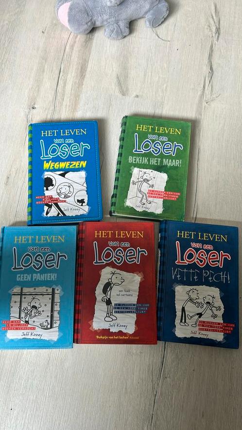 Het leven van een loser 5 stuks, Boeken, Humor, Gelezen, Ophalen of Verzenden