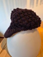 Bruine wollen pet, Kleding | Dames, Mutsen, Sjaals en Handschoenen, Ophalen of Verzenden, Gedragen, Muts