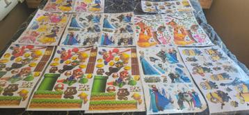 Diverse muurstickers beschikbaar voor biedingen