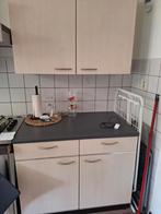 Keukenblok klein, Huis en Inrichting, Keuken | Complete keukens, Ophalen, Zo goed als nieuw, Wit, Enkelwandige keuken