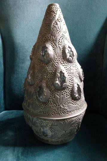 Antieke Marakesh lampenkap met echt glas beschikbaar voor biedingen