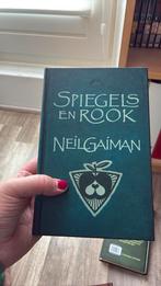 Neil Gaiman - Spiegels en rook, Ophalen of Verzenden, Zo goed als nieuw, Neil Gaiman