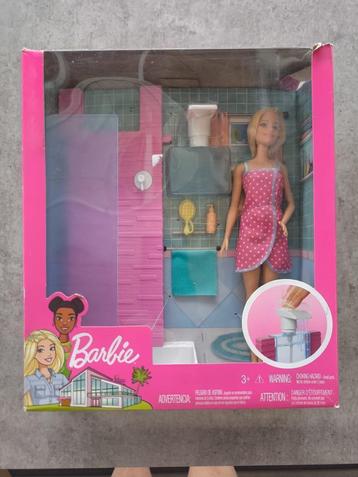Barbie Estate & Shower met Accessoires Poppen Speelset.  beschikbaar voor biedingen