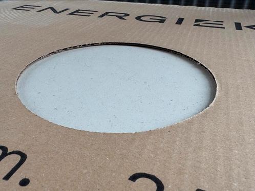 Gratis: Energiker badkamer tegels creme 60x60 12 stukS, Doe-het-zelf en Verbouw, Tegels, Nieuw, Wandtegels, Keramiek, 60 cm of meer