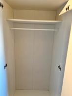 Witte kledingkast met hangruimte, Overige materialen, Gebruikt, 100 tot 150 cm, Ophalen of Verzenden
