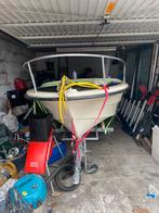 Speedboot met 2 cilinder moter erin, Ophalen