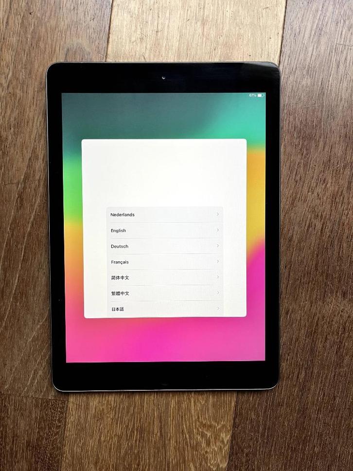 Apple iPad - 6e generatie - a1893, Computers en Software, Apple iPads, Zo goed als nieuw, Apple iPad, Wi-Fi, 10 inch, 32 GB, Grijs