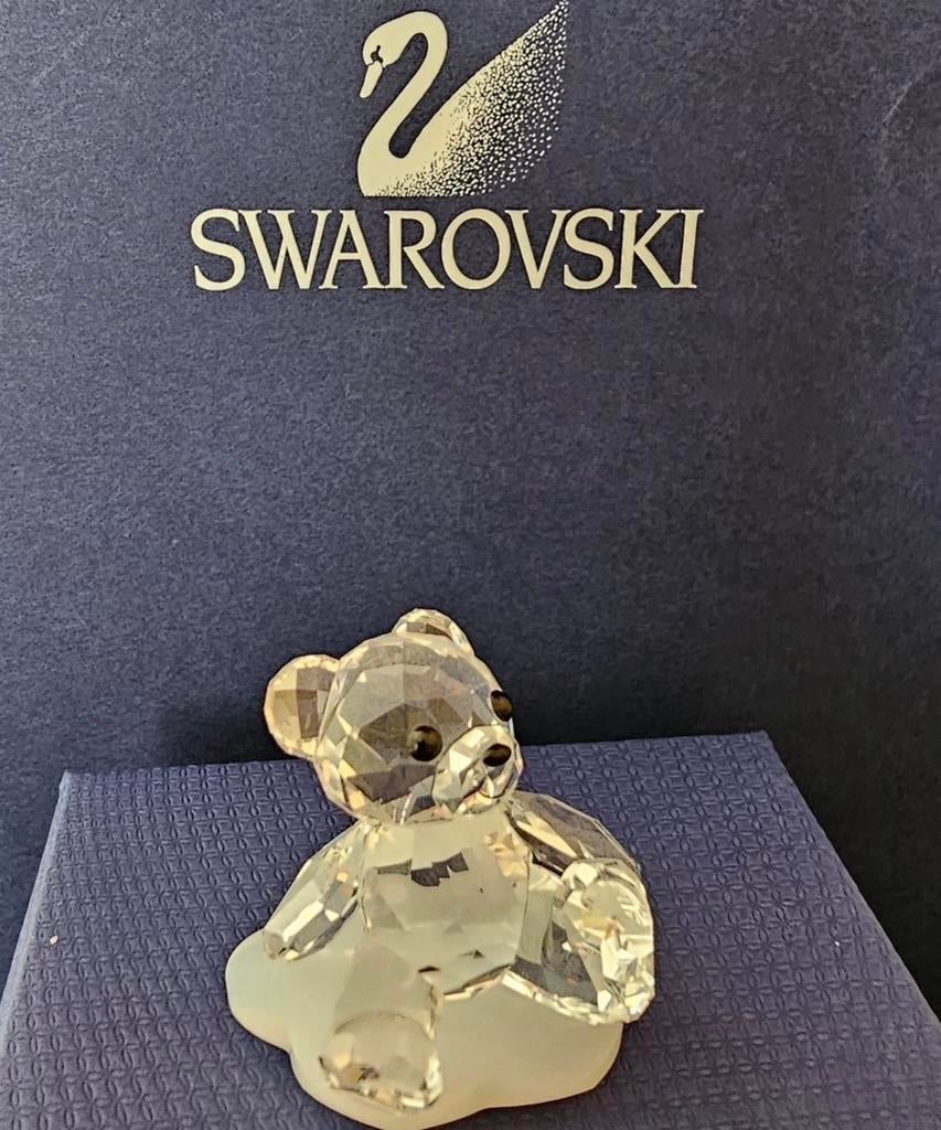 Swarovski Krisbeer - Volmaakt Gelukkig, Verzamelen, Swarovski, Ophalen of Verzenden, Zo goed als nieuw, Figuurtje