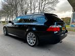 BMW 5-Serie 3.0 I 525 Touring AUT 2009 Carbon schwarz, Navigatiesysteem, Achterwielaandrijving, Beige, 2000 kg