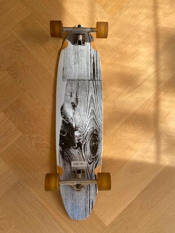 Skateboard Longboard Closed #94/100 beschikbaar voor biedingen