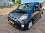 Daihatsu Sirion 1.3 2007 Zwart, Auto's, Daihatsu, Voorwielaandrijving, 4 cilinders, Zwart, Handgeschakeld