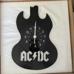 Nu te koop Vinyl wandklokken Queen,  ACDC 2 type, Ophalen of Verzenden, Nieuw, Analoog, Wandklok