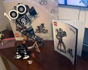 LEGO Disney Walt Disney eerbetoon. Lego43230 beschikbaar voor biedingen