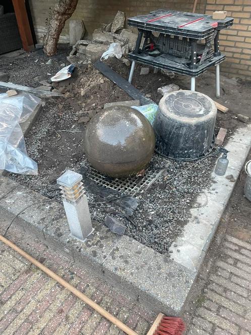 Gratis  plm 65 stuks betonbielzen/stapelblokken, Tuin en Terras, Bielzen en Borders, Gebruikt, Beton, Minder dan 100 cm, Ophalen of Verzenden