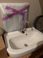 Wastafel van Gerberit plus kraan van Grohe., Zo goed als nieuw, Minder dan 100 cm, Wasbak of Wastafel, 25 tot 50 cm
