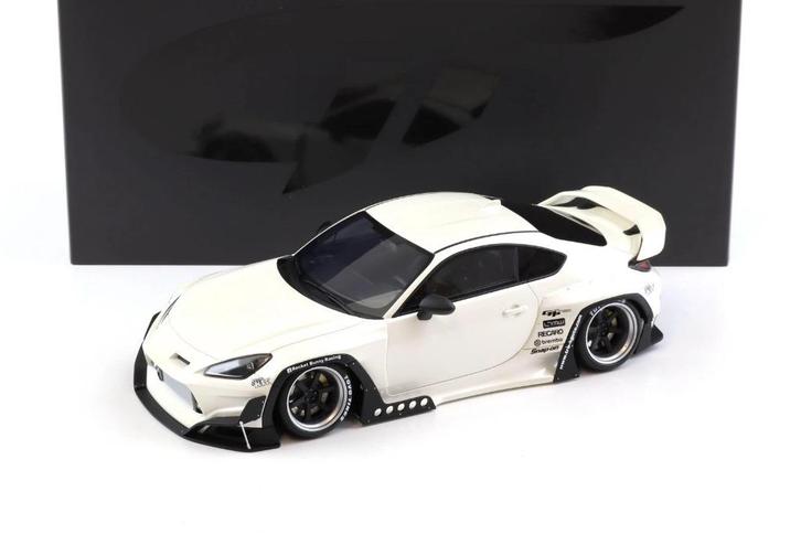 PANDEM TOYOTA GR86, 2023 (GT SPIRIT) ACTIEPRIJS, Hobby en Vrije tijd, Modelauto's | 1:18, Nieuw, Auto, Overige merken, Ophalen of Verzenden