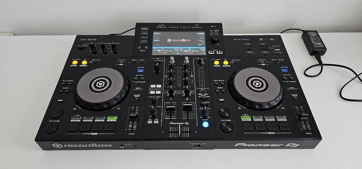 Pioneer XDJ-RR - 2-Kanaals – Alles in één DJ Systeem - 2025, Muziek en Instrumenten, Dj-sets en Draaitafels, Zo goed als nieuw