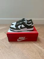 Nike Dunk Low - groen/olive (42,5), Kleding | Heren, Schoenen, Overige kleuren, Nike, Nieuw, Ophalen of Verzenden