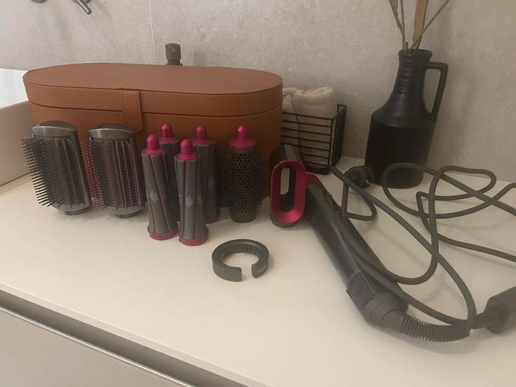 Dyson Airwrap Complete, Witgoed en Apparatuur, Persoonlijke-verzorgingsapparatuur, Gebruikt, Haarverzorging, Ophalen of Verzenden