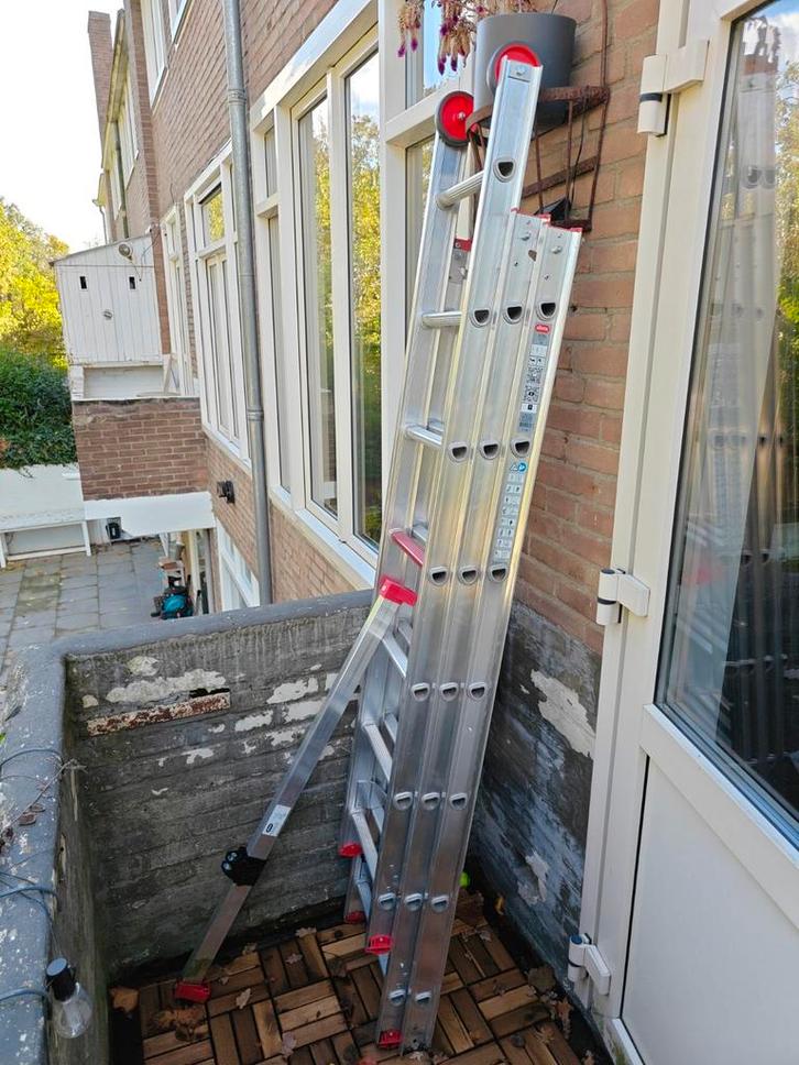 Altrex Ladder AR 3045 3x7 - Zo goed als nieuw!, Doe-het-zelf en Verbouw, Ladders en Trappen, Zo goed als nieuw, Ladder, 2 tot 4 meter