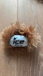 Ice yarn garen eyelash long light brown camel 24 bollen, Ophalen of Verzenden, Zo goed als nieuw, Breien of Haken, Wol of Garen