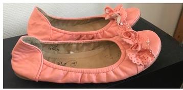 Roze Ballerina's met strik Maat 38 beschikbaar voor biedingen