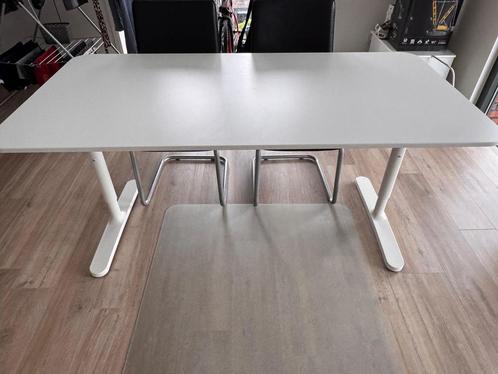 Verstelbaar ergonomisch bureau wit Ikea Bekant 160x80, Huis en Inrichting, Overige Huis en Inrichting, Zo goed als nieuw, Ophalen