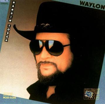 CD Waylon Jennings - Hangin' tough beschikbaar voor biedingen