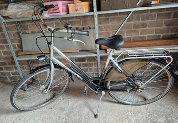 Damesfiets Sporto Apollo met 3 versnellingen  beschikbaar voor biedingen
