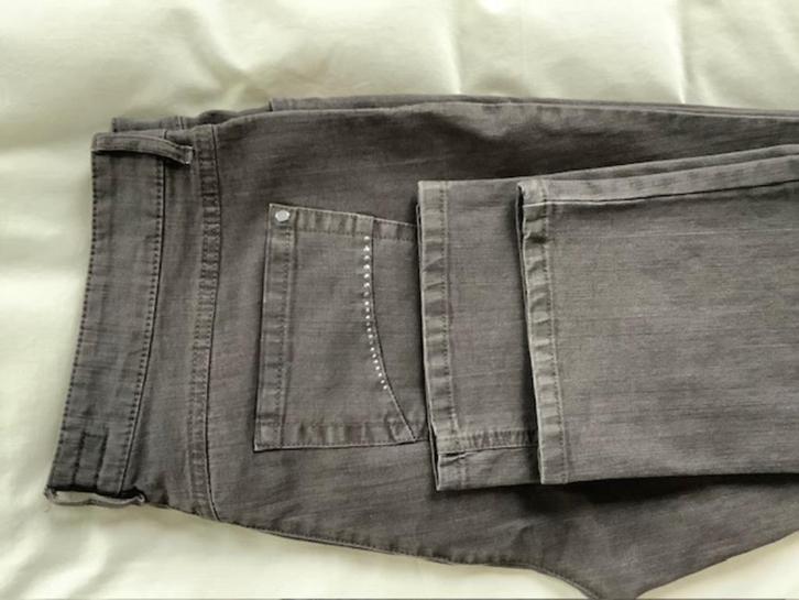 Zerres damesbroek – luxe kwaliteit, zo goed als nieuw, Kleding | Dames, Broeken en Pantalons, Zo goed als nieuw, Maat 46/48 (XL) of groter