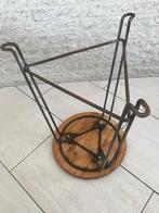 Vintage Tomado kruk, Huis en Inrichting, Krukjes, Ophalen of Verzenden, Hout