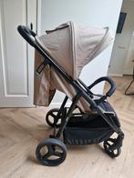 Mooie nette buggy Novi, Kinderen en Baby's, Buggy's, Ophalen, Zo goed als nieuw