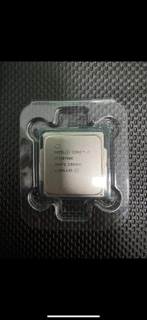 Procesor intel i7 10700k Lga1200, Computers en Software, Processors, Zo goed als nieuw, 4 Ghz of meer, Ophalen of Verzenden