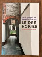Door gangen en poorten naar de Leidse hofjes, Verzenden, Zo goed als nieuw