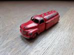 Dinky Toys 30PC Studebaker Tanker Mobilgas, Dinky Toys, Gebruikt, Ophalen of Verzenden, Bus of Vrachtwagen