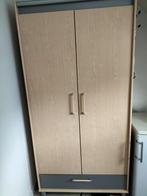 Grote kast  met ophang ruimte en genoeg planken, Huis en Inrichting, Kasten | Stellingkasten, Ophalen, Gebruikt
