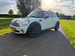 Mini (r56) 1.4 95pk 2007 Wit cooper lm velgen airco nw apk!!, Auto's, Voorwielaandrijving, Zwart, 4 stoelen, Wit