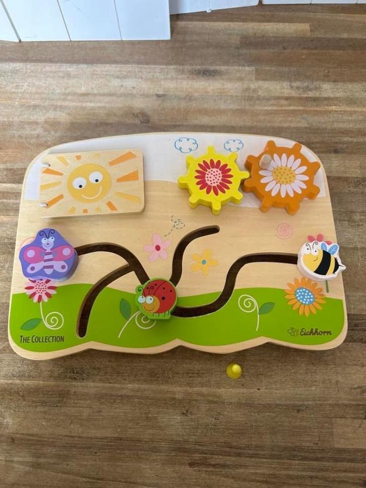 Eichhorn activity center, Kinderen en Baby's, Speelgoed | Houten speelgoed, Zo goed als nieuw, Overige typen, Ophalen of Verzenden
