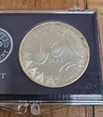 50 gulden 1987 half profiel van Juliana&Bernhard beschikbaar voor biedingen