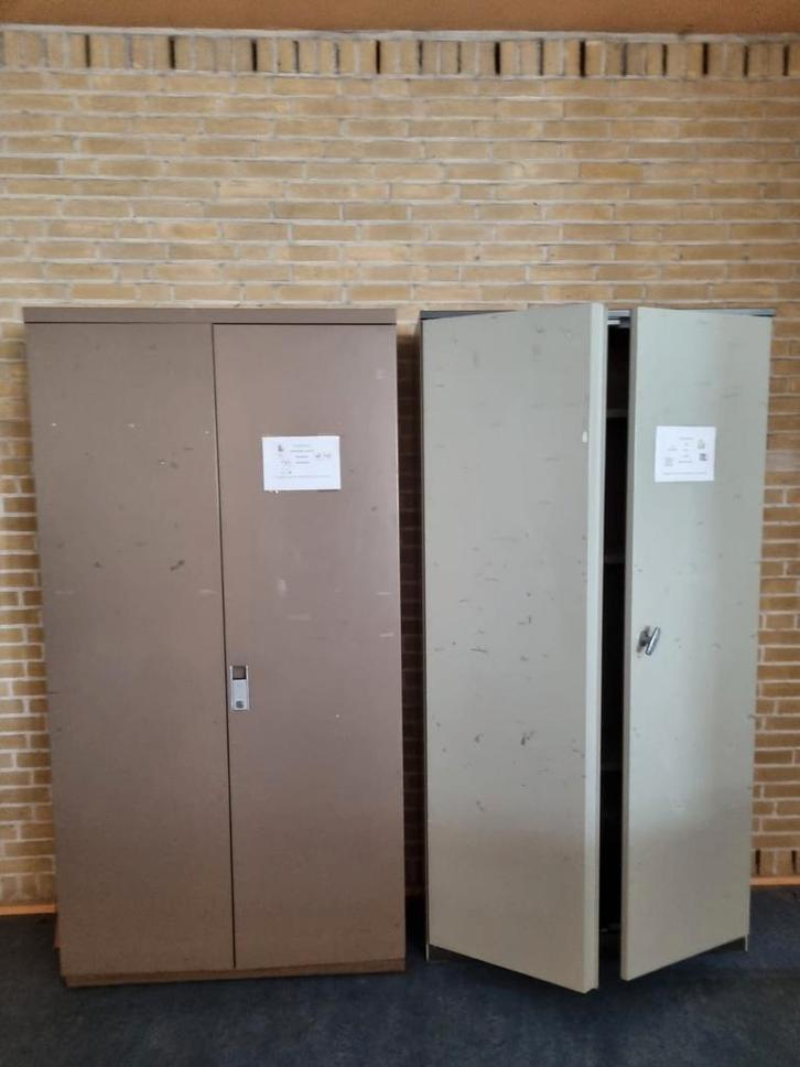 Metalen Lockers/Kasten  Industrieel kantoor/bedrijf meubels, Huis en Inrichting, Kasten | Lockerkasten, Gebruikt, Ophalen of Verzenden