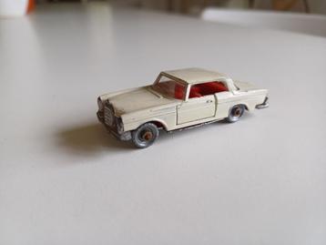 Best box Mercedes benz 250SE beschikbaar voor biedingen