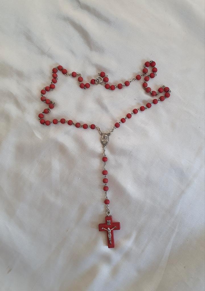 Rozenkrans Maria en Jezus van rode houtenkralen, Sieraden, Tassen en Uiterlijk, Kettingen, Zo goed als nieuw, Overige materialen